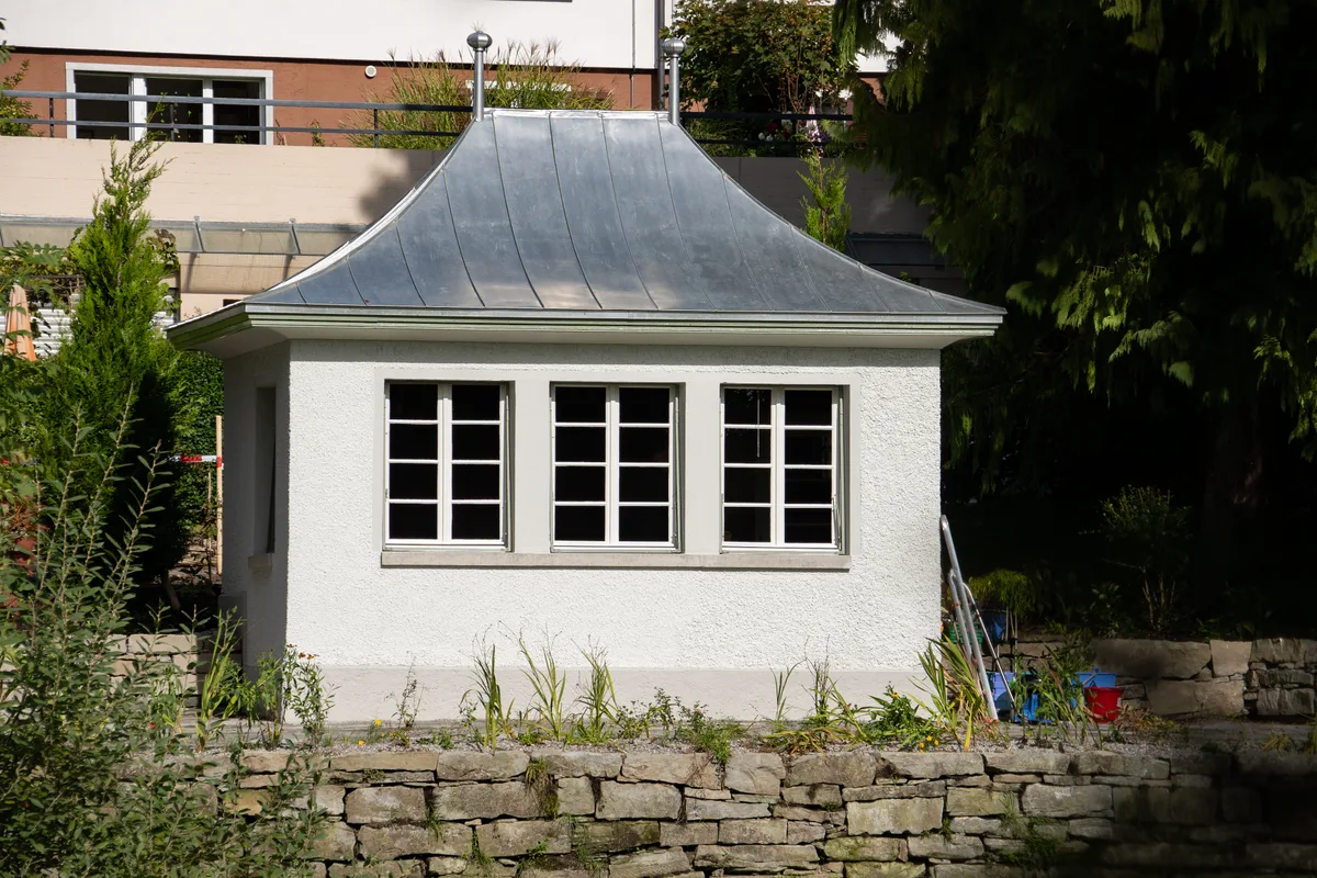So sieht das Teehaus im Luppemenpark jetzt aus. Man sieht das sanierte Teehaus im Luppmenpark.